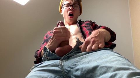 Der College-Twink Rushlight Dante erreicht einen kraftvollen Höhepunkt in einer wilden Handjob-Kompilation mit viel Stöhnen und großen Ladungen. Der College-Twink Rushlight Dante erreicht einen kraftvollen Höhepunkt in einer wilden Handjob-Kompilation mit viel Stöhnen und großen Ladungen.