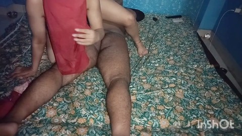 インド人叔母, ティーン, 十代