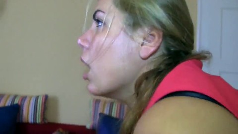 Video casalinga intima di una MILF matura che riceve un creampie