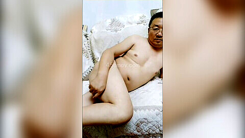 Chinese daddy old man, chinese mature, chinese daddy cam