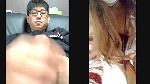 Vietnamese couple hot sex on the webcam