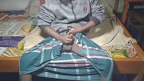 Young twinks enjoy bareback action with big cocks