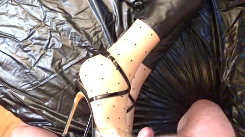 Allemand, vidéos hd, des talons hauts et des bas